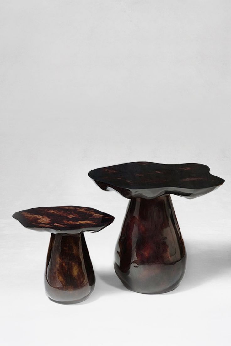 AMANITA DUET SIDE TABLE '25