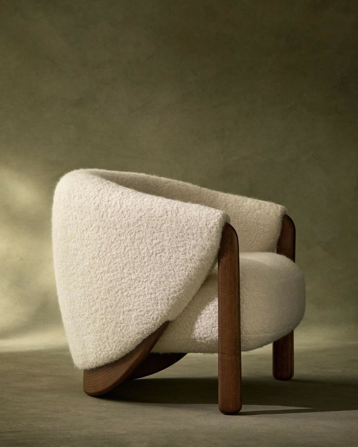 KNOX ACCENT CHAIR '25