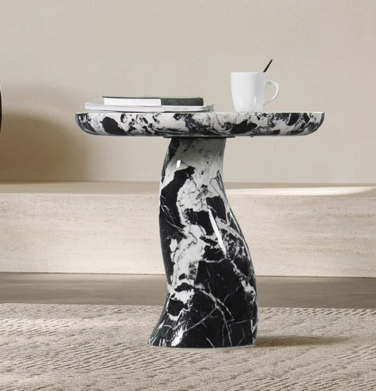 ZIBRA TWIST SIDE TABLE '25
