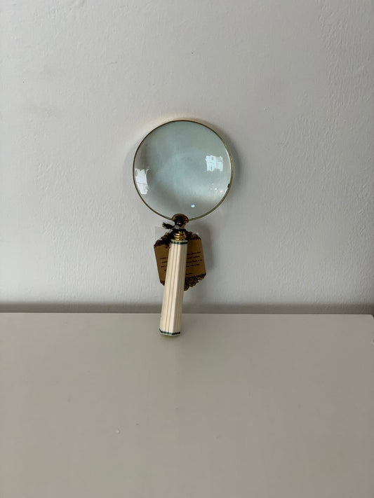 NARCISA MAGNIFIER