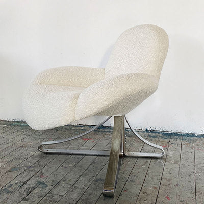 CHRISSY ACCENT CHAIR