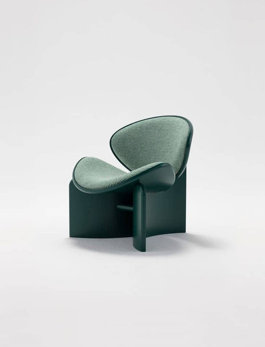 CULEAN EMBRACE ACCENT CHAIR '26