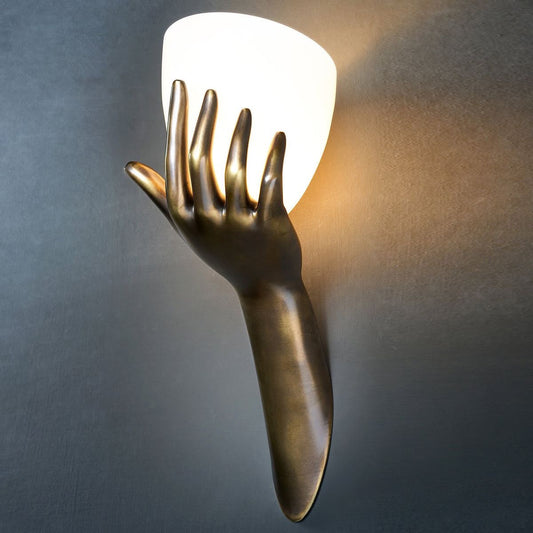 GOLDEN HAND WALL SCONCE '26