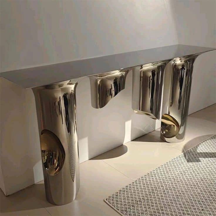 LIORA LUXE CONSOLE '26