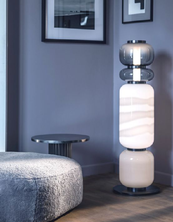 PEBBLE STACK FLOOR LAMP '25