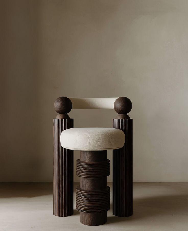 SERAPHINE CHAIR '25