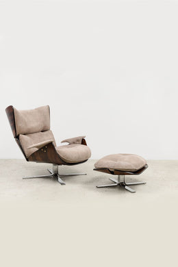 THE ASCENDANT SWIVEL ACCENT CHAIR '25