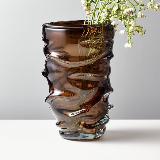 MOLTEN CURRENT VASE '25