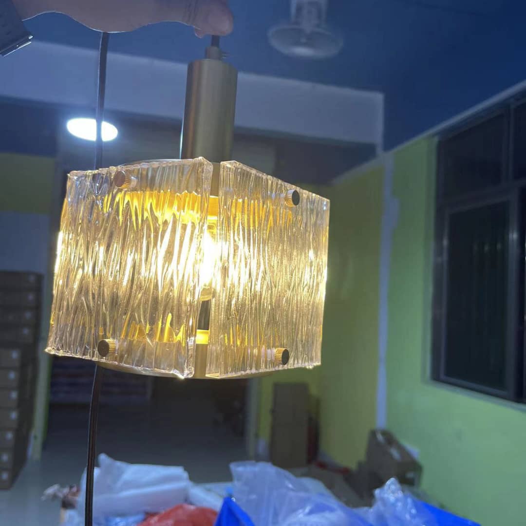 EMBER  PENDANT LIGHT '25