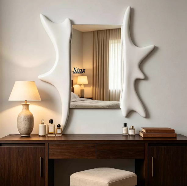 XTERRA DECORATIVE MIRROR '26