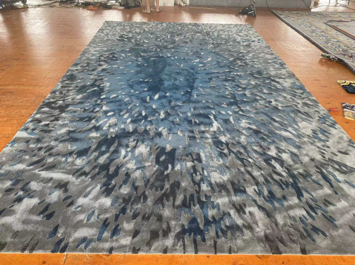 LOCECIRO AREA RUG