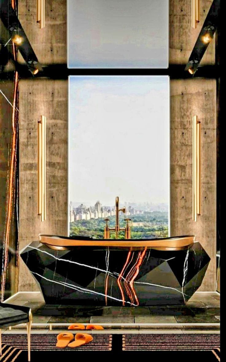 DIAMOND BATHTUB SHOWER '24