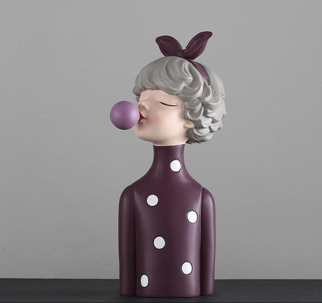 ROSSONA RESIN DOLL ORNAMENT