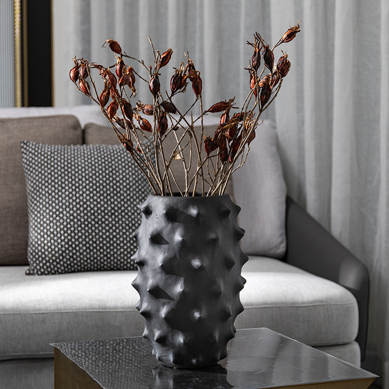 BELTRAN FLOWER VASE