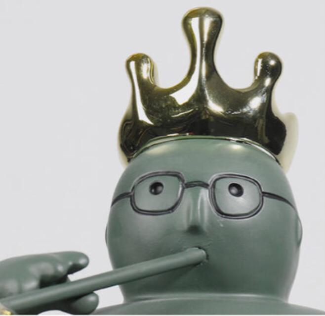 BUBBLE KING ORNAMENTS