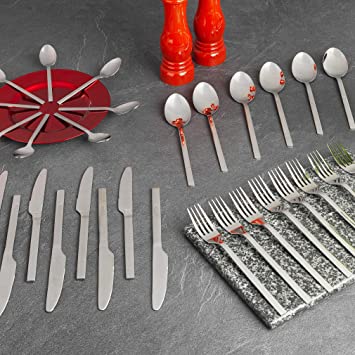 RUSSELL HOBBS 16 PIECE DELUXE VERMONT CUTLERY SET
