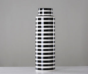 ALDEN CERAMIC FLOWER VASE