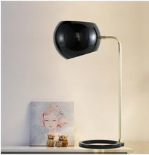 Load image into Gallery viewer, KLAUS 21.2&quot; DESK LAMP