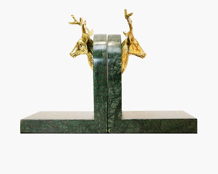 MICHELLE BOOKENDS