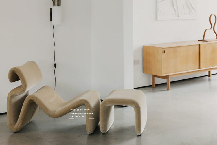 JASMINE MODERN LOUNGE CHAIR