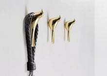 Load image into Gallery viewer, ASHTON MODERN BIRD HANDLE (MOQ OF 5)