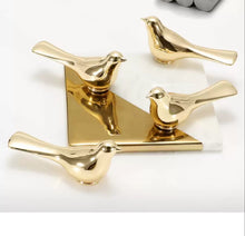Load image into Gallery viewer, ASHTON MODERN BIRD HANDLE (MOQ OF 5)