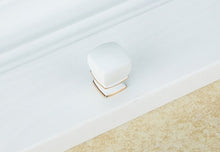 Load image into Gallery viewer, XANDER EUROPEAN WHITE HANDLE/KNOB (MOQ OF 5)