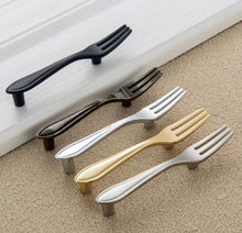 Load image into Gallery viewer, PRESTIGE DINING SET HARDWARE (MOQ OF 5)