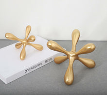 Load image into Gallery viewer, WAAPALLA ORNAMENT