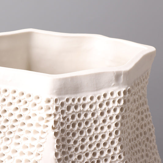 JACQUEZ FLOWER VASE