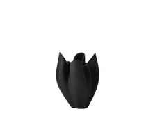 Load image into Gallery viewer, KASSIDY FLOWER VASE