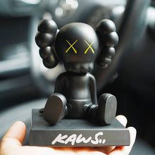 Load image into Gallery viewer, BRIAN SITTING KAWS