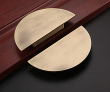Load image into Gallery viewer, HALF MOON ALLOY HANDLE (MOQ OF 5)