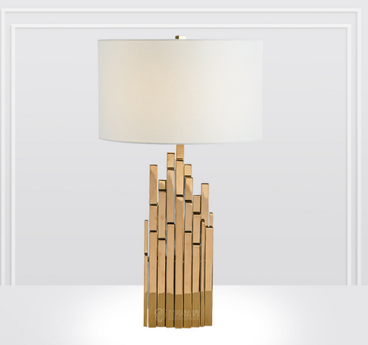 FUNM 27.5" Pleated Metal Table lamp