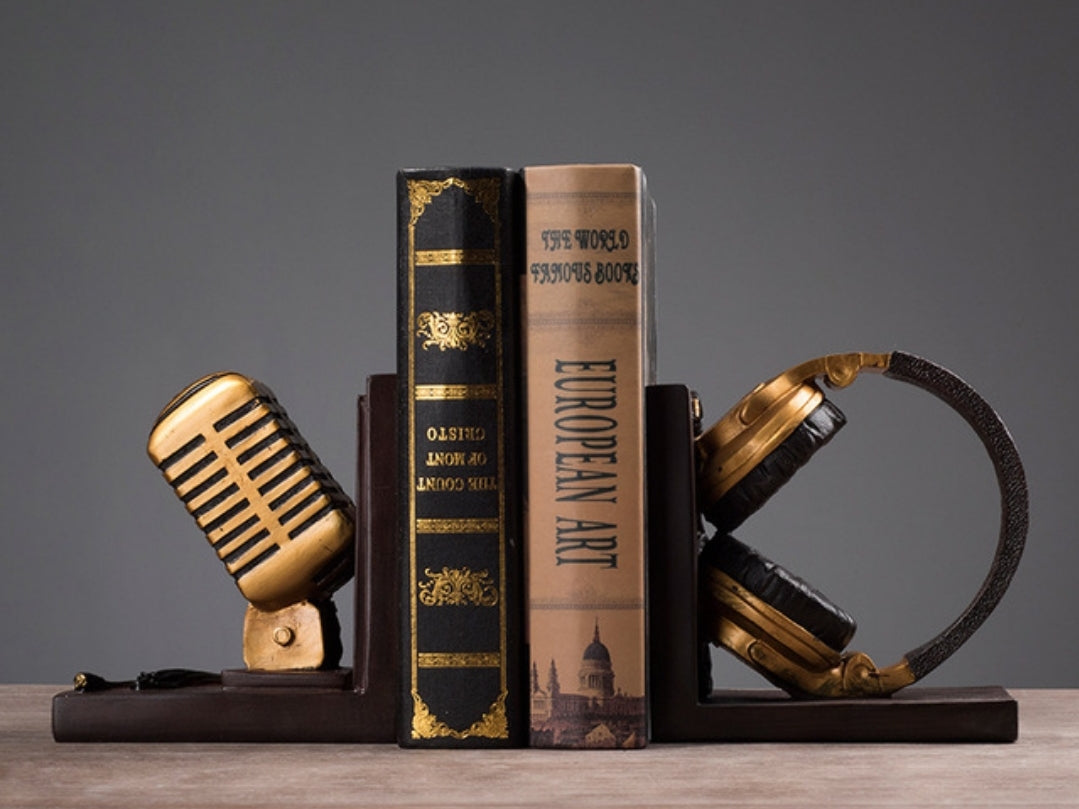 BENEDICTO HEADPHONES & MICROPHONE BOOKENDS