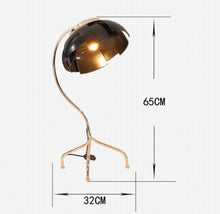 Load image into Gallery viewer, Pancratius Desk Lamp