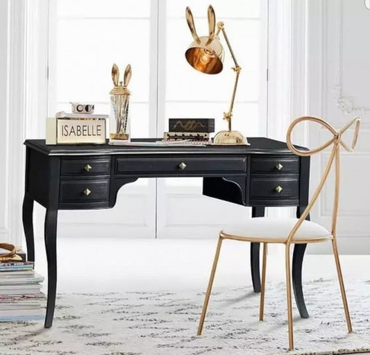 Philo Desk Lamp