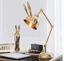 Load image into Gallery viewer, Philo Desk Lamp