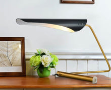 Load image into Gallery viewer, Levi Desk Lamp