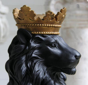LION KING FIGURINE