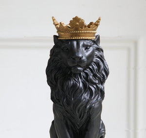 LION KING FIGURINE