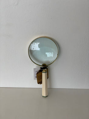 NARCISA MAGNIFIER