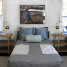 Load image into Gallery viewer, Shaylee Desk Lamp
